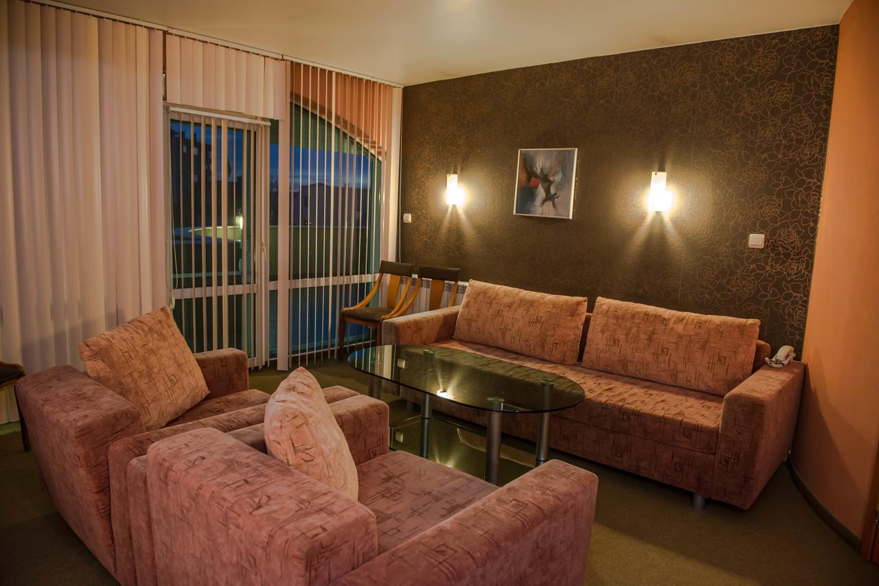 Hotel Kapri Yambol Exteriér fotografie