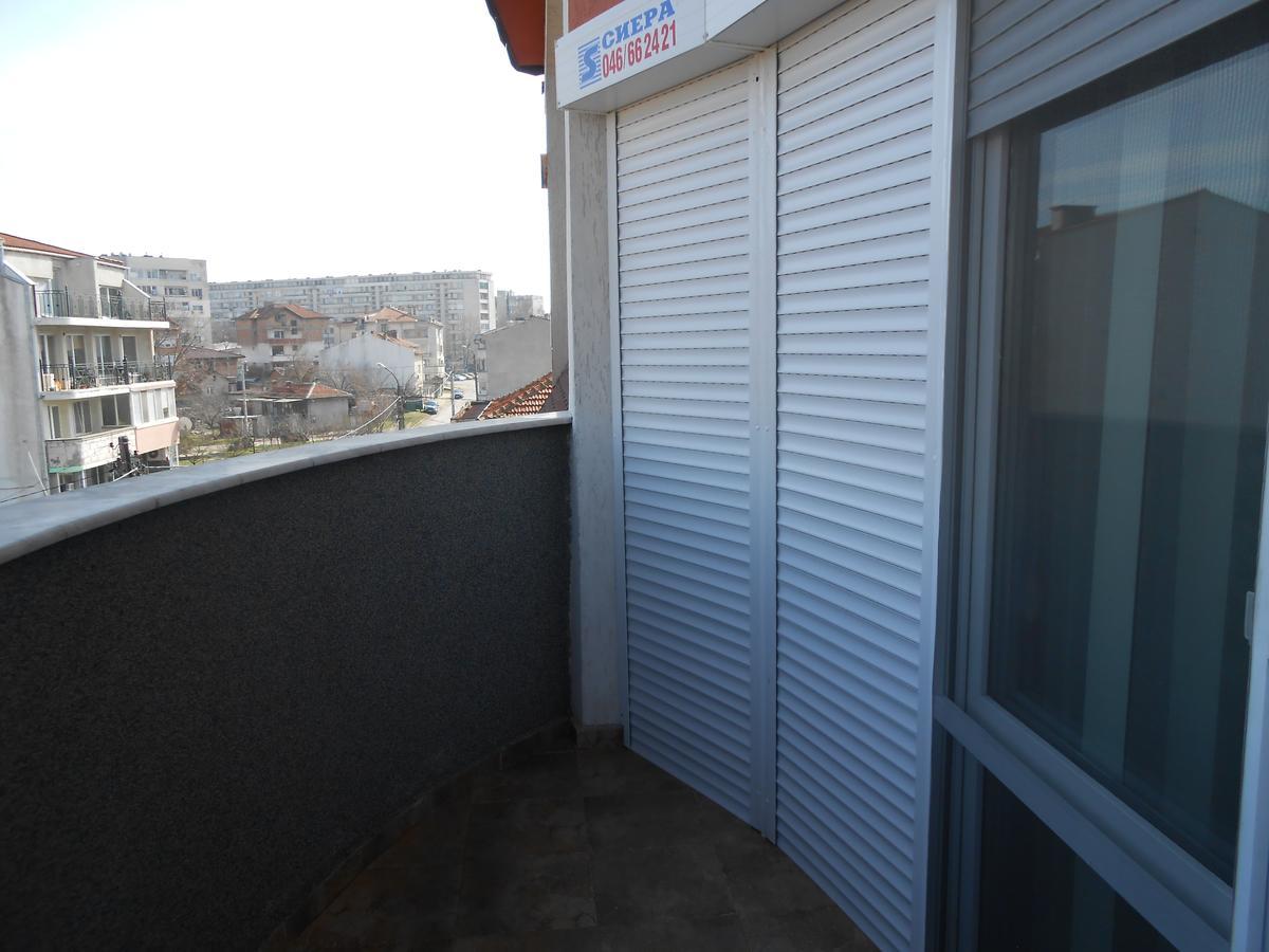 Hotel Kapri Yambol Exteriér fotografie